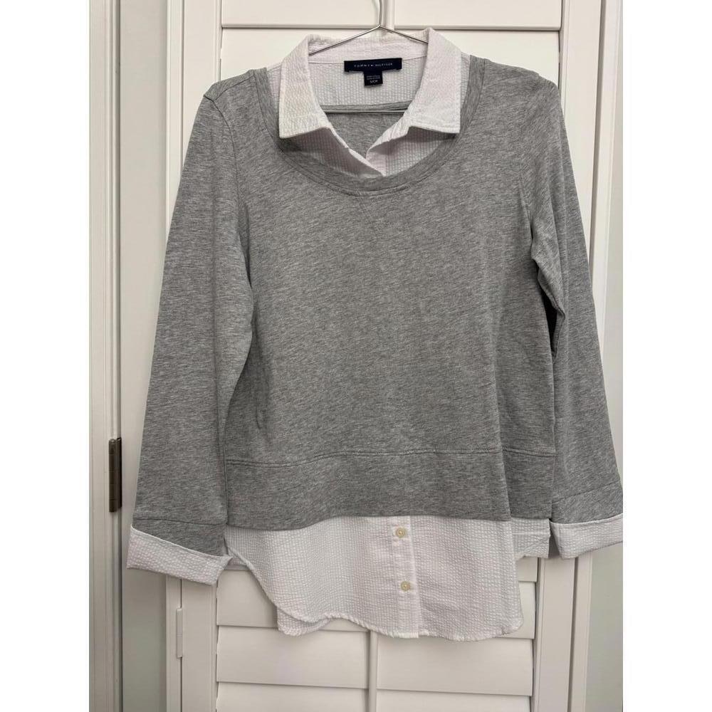 Tommy Hilfiger two-in-one sweater and collared button-up size Small - Picture 6 of 6